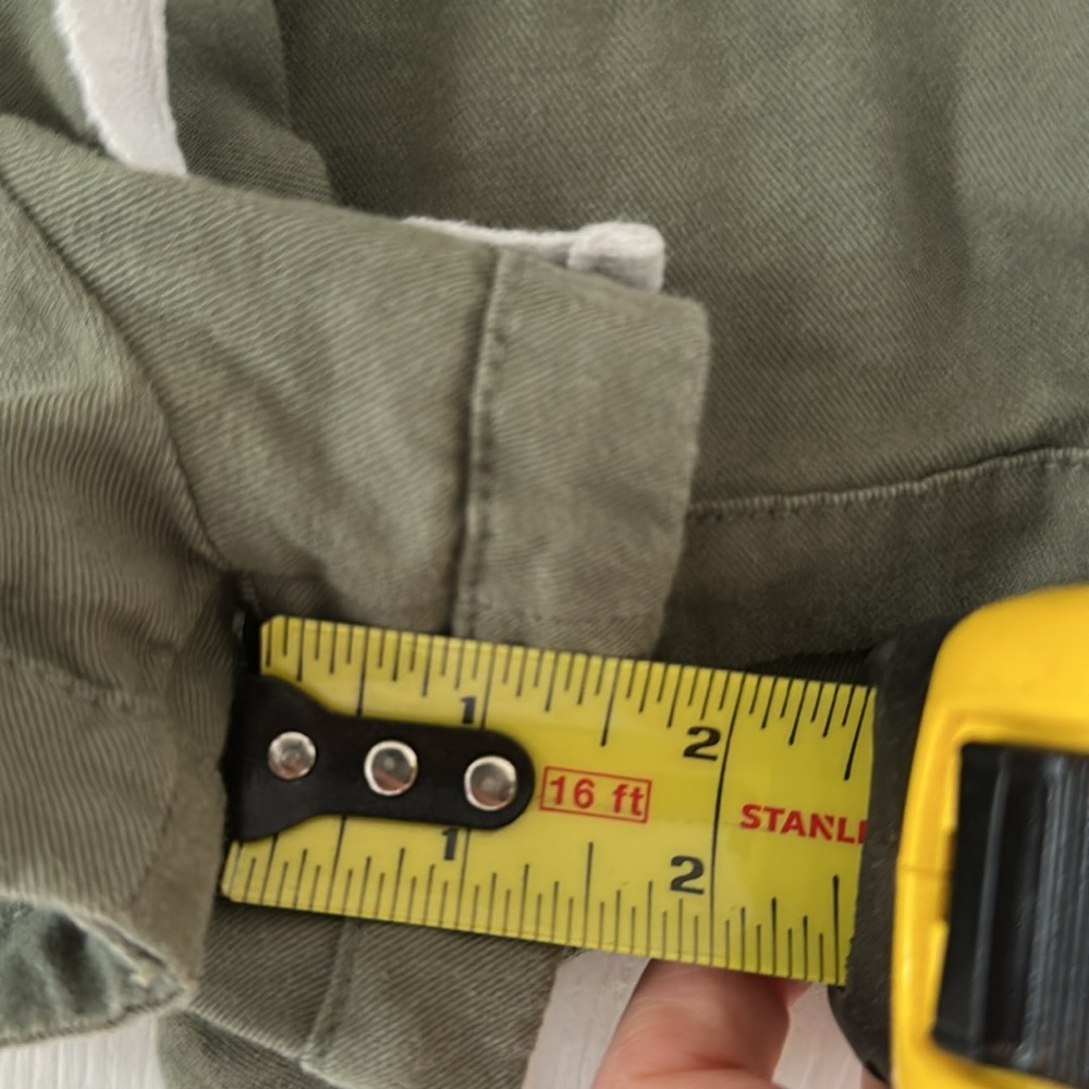 Green Roxy shorts (Medium) - Picture 4 of 4